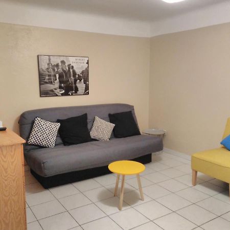 Beaucaire Studio Appartement Buitenkant foto