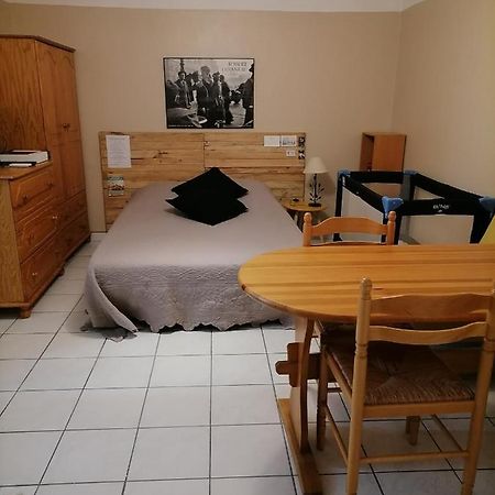 Beaucaire Studio Appartement Buitenkant foto