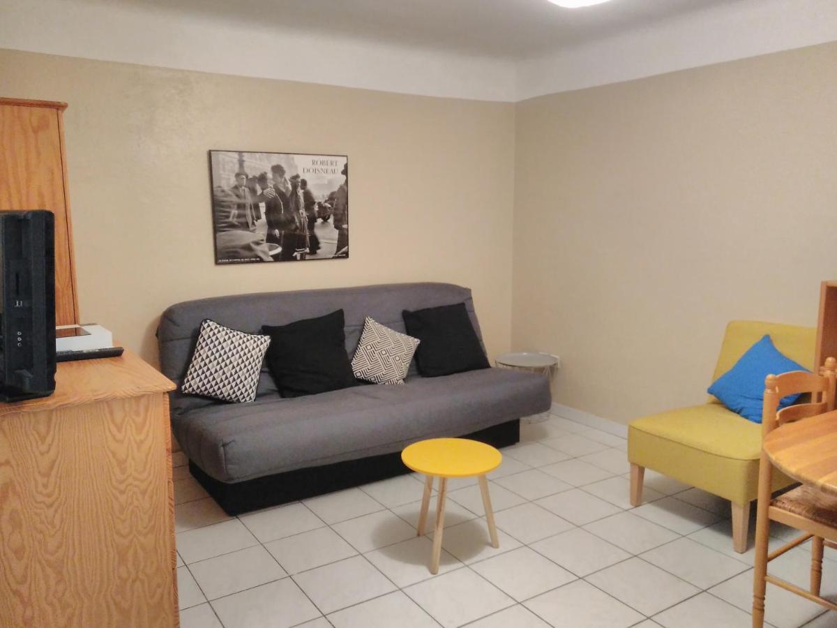 Beaucaire Studio Appartement Buitenkant foto