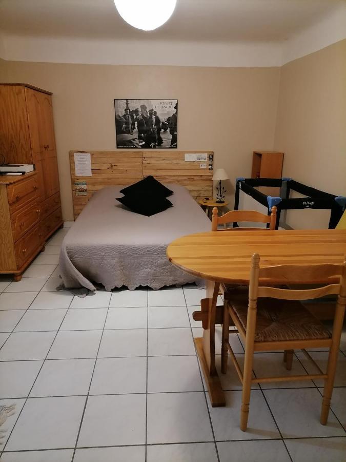 Beaucaire Studio Appartement Buitenkant foto